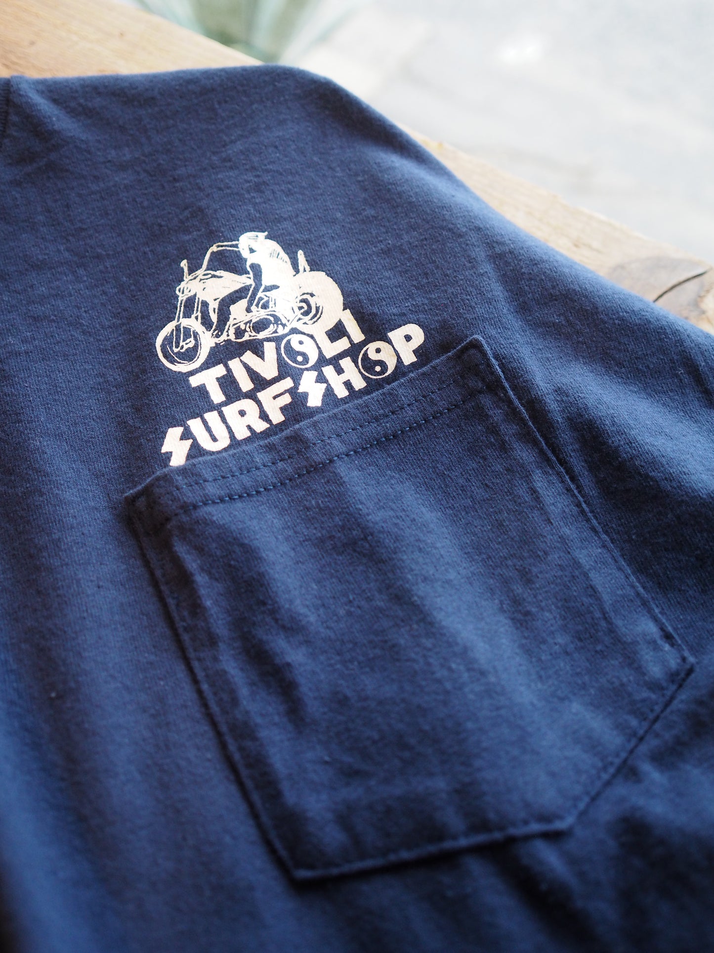 Psicom “tivoLi surf shop” long sleeve tee 2025