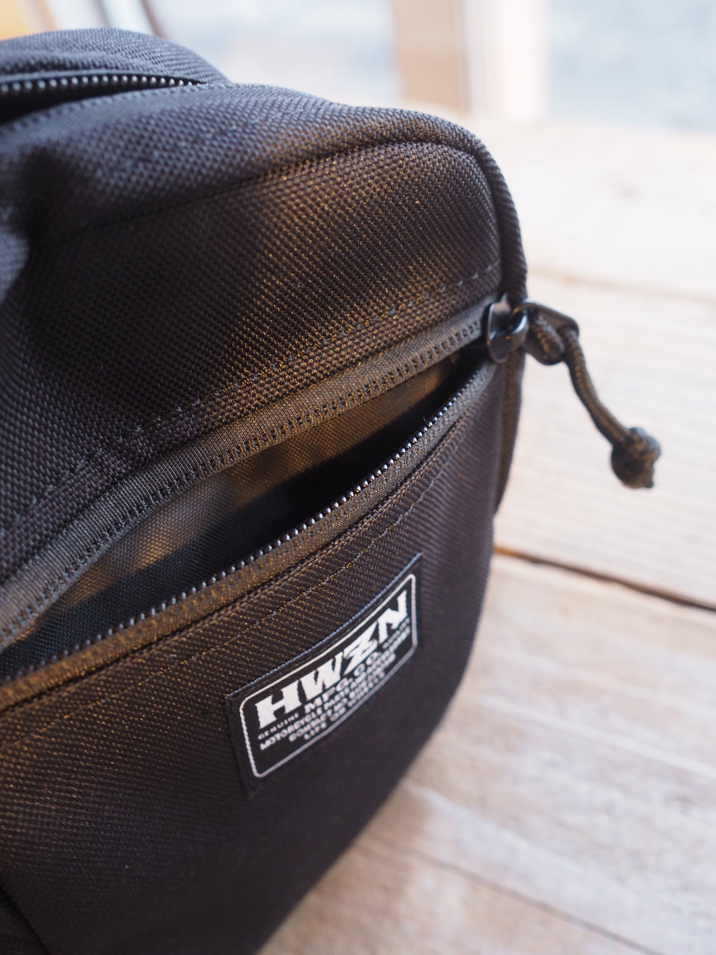 HWZN.MFG.CO. Utility pouch ハウゼン ユーティリティポーチ