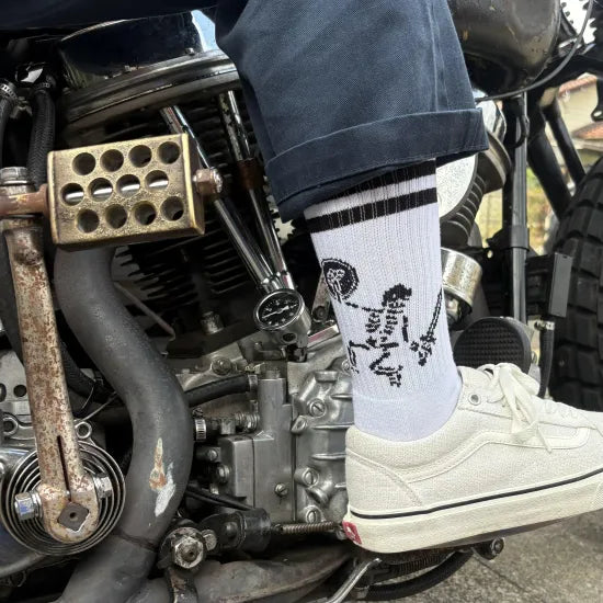 HWZN.MFG.CO. "SkeltonArmy Middle Sox" ハウゼン ソックス