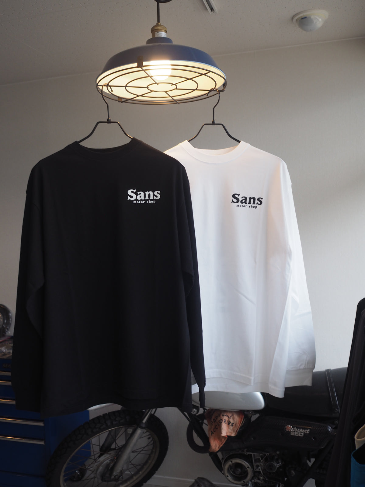 Sans motor shop original graphic long sleeve TEE