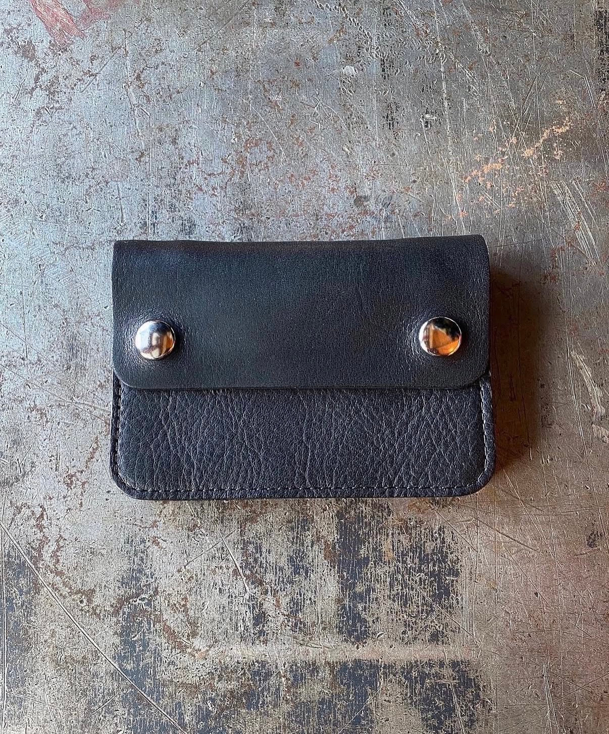 Motive Equipped モーティブイクイップド TRUCKER WALLET BLACK