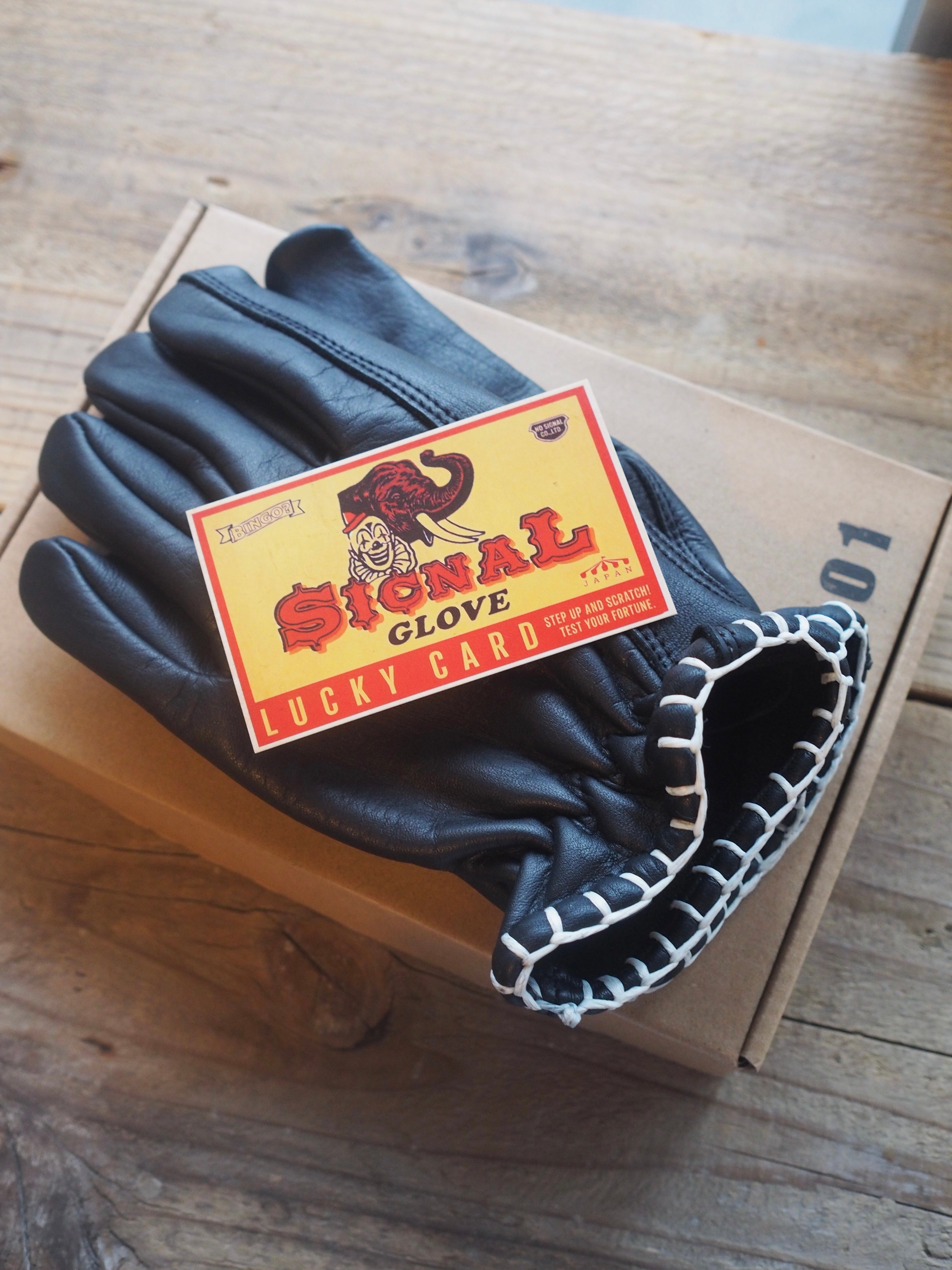 SIGNAL GLOVE グローブ チョッパー パン ナックル トライアンフ SIGNAL GLOVE】妥協なき職人技が宿る、バイカーのためのレザーグローブ