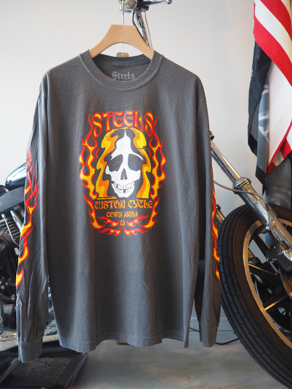 Steels BURN IN LONG SLEEVE