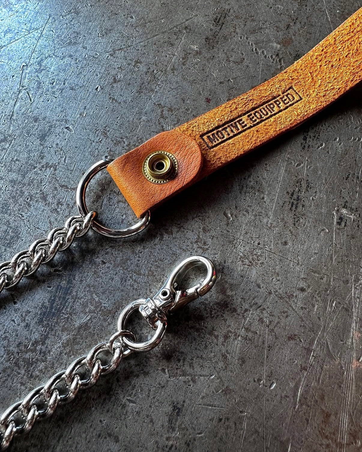 Motive Equipped モーティブイクイップド WALLET CHAIN CHROME BROWN