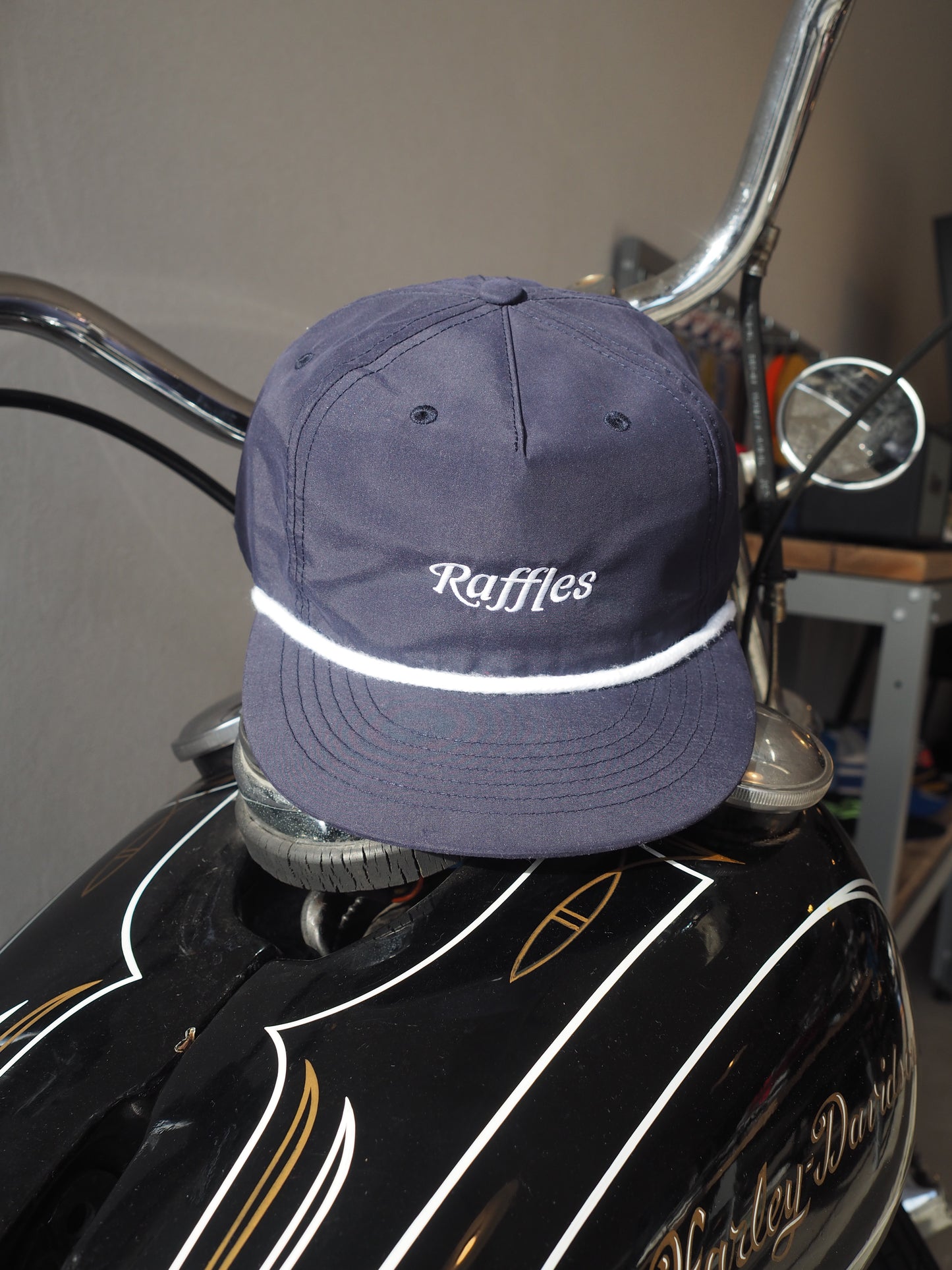 Raffles logo 5panel nylon cap