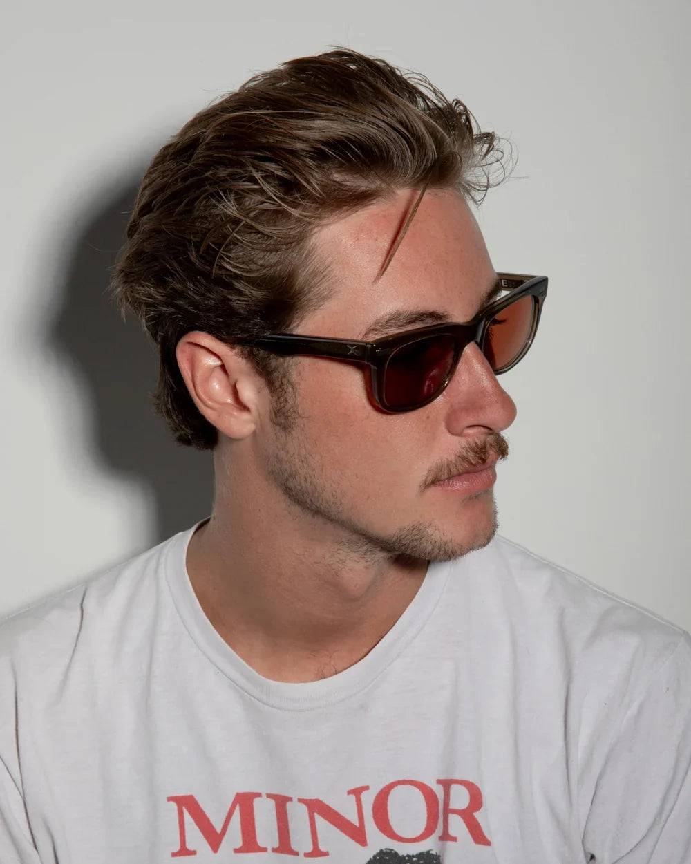 DECADE eyewear MELVIN 80s CRYSTAL OLIVE / BROWN