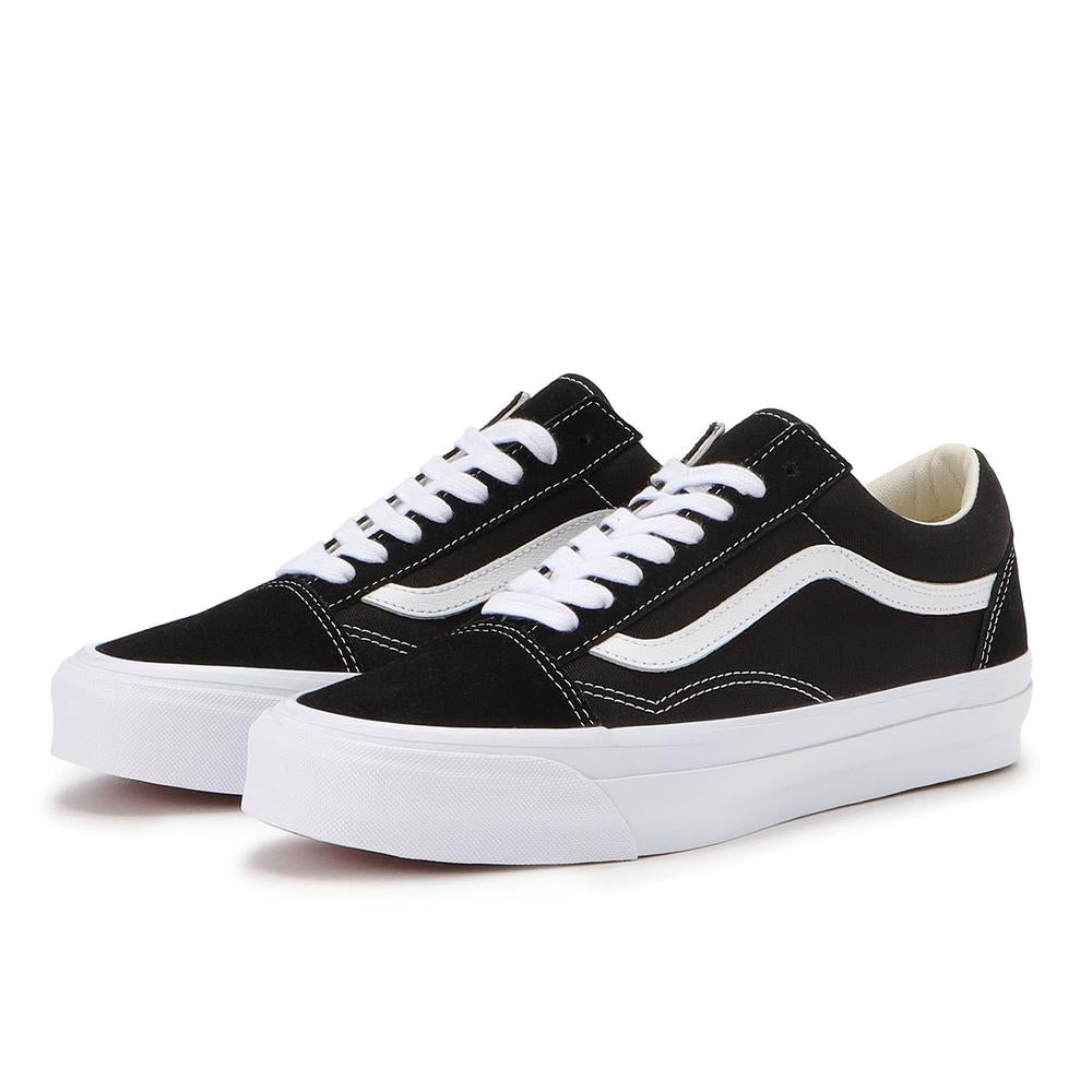 VANS PREMIUM – Raffles