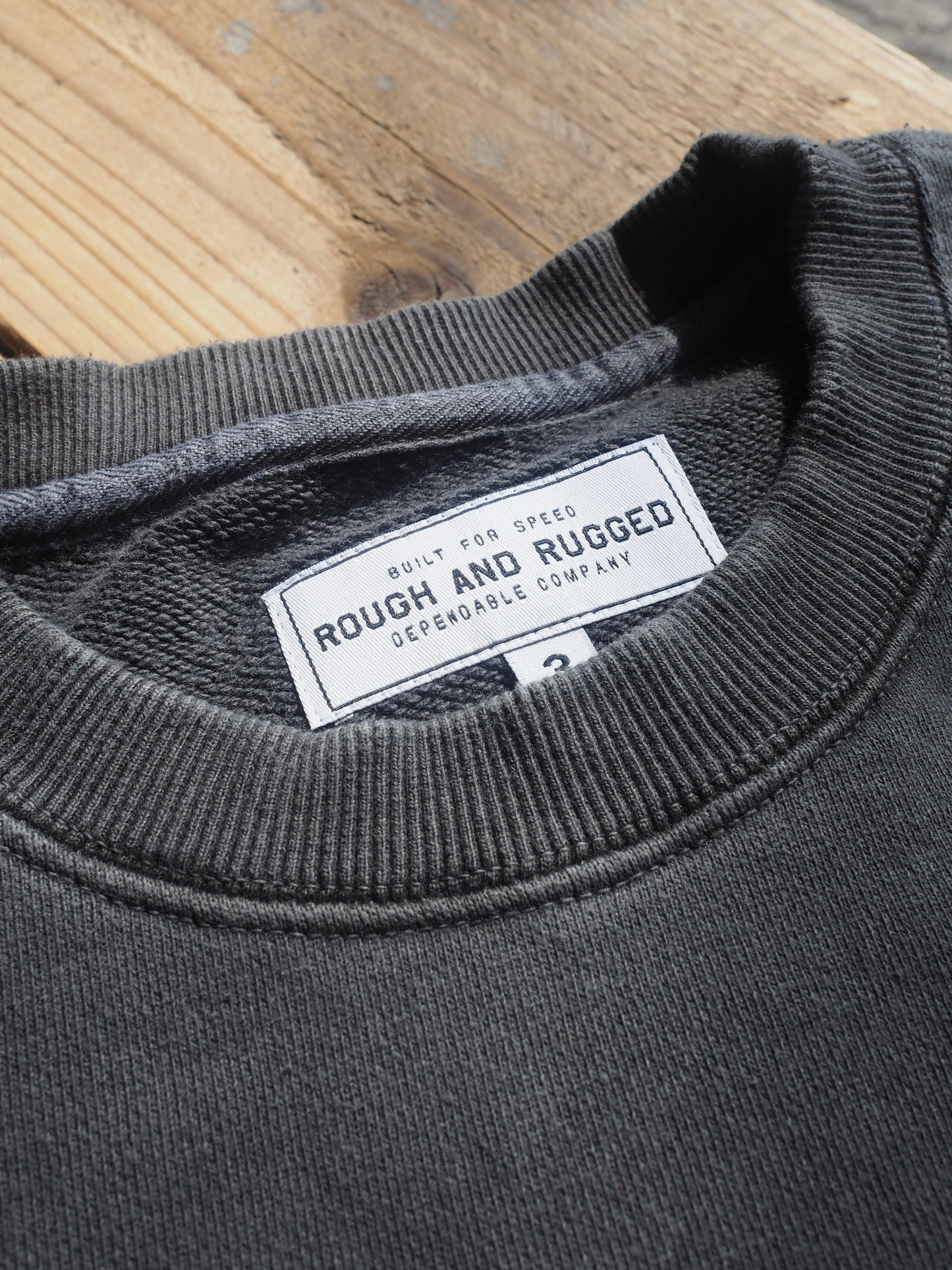ROUGH AND RUGGED DESIGN SWEAT ラフアンドラゲッド デザインスウェット