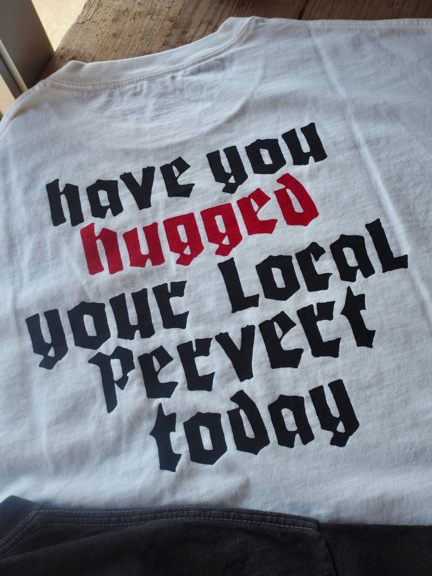 psicom tivoLi surf shop S/S Pocket Tee 2026 " HUGGED "