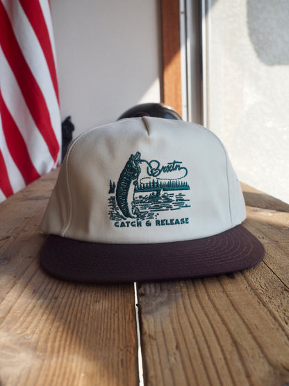 BRIXTON CATCH AND RELEASE HP SNAPBACK OFF WHITE/BROWN ブリクストン キャッチアンドリリース スナップバックキャップ