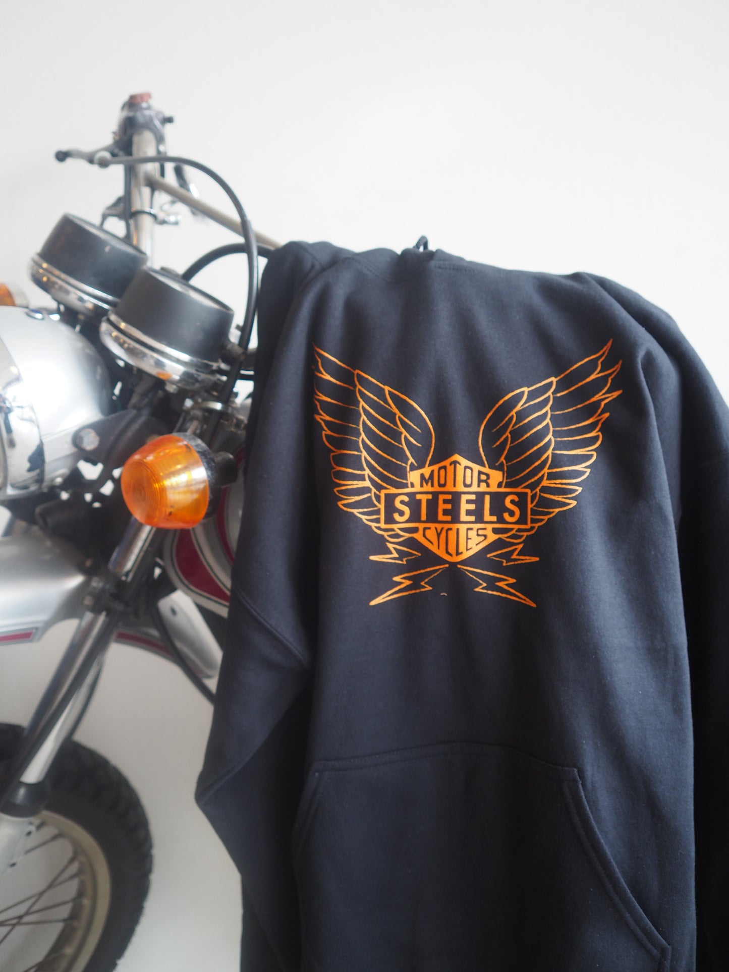 Steels Flying Bar & Shield logo hoodie スティールズ パーカー