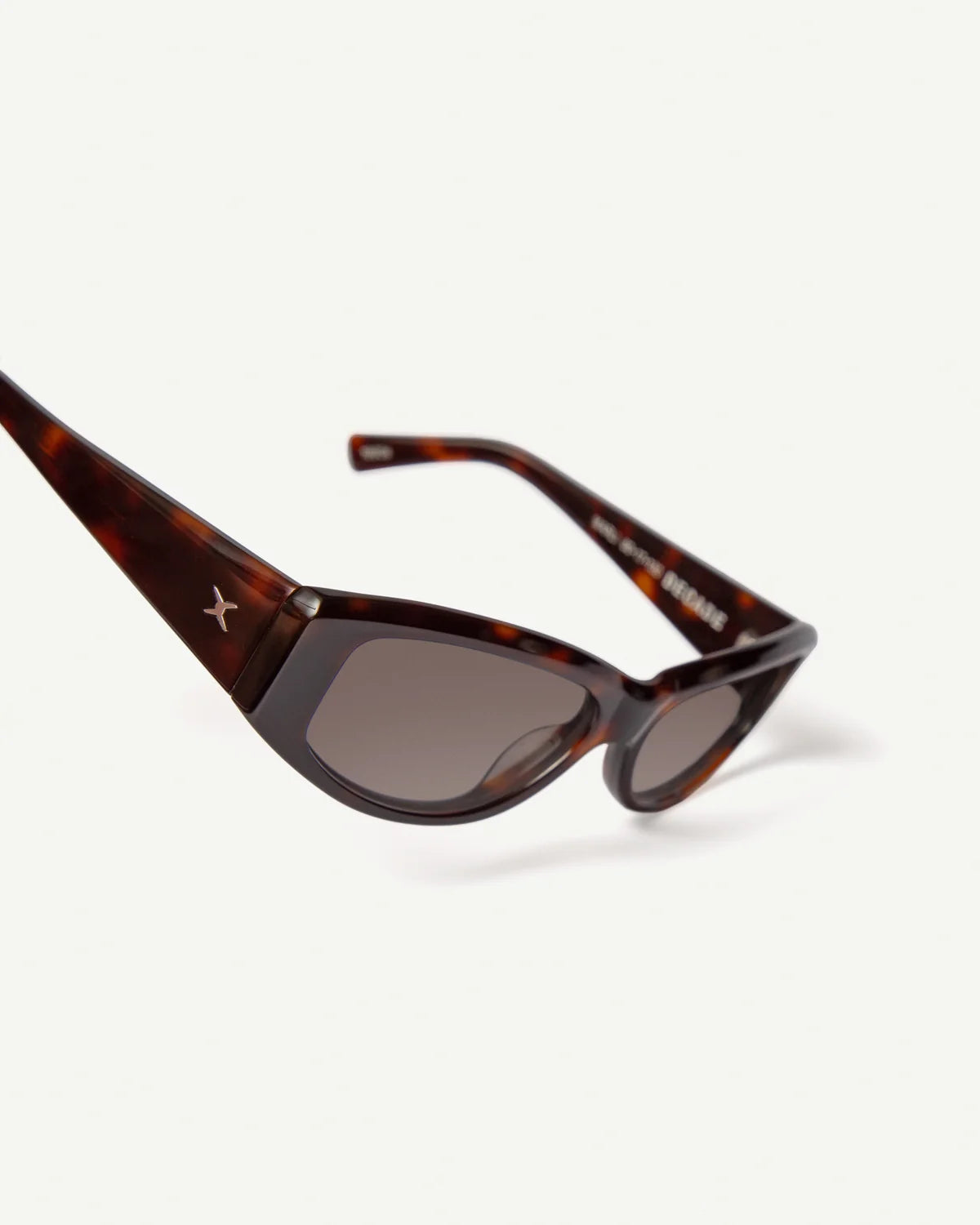 DECADE eyewear MARLI 90s GLOSS TORTOISE / BROWN
