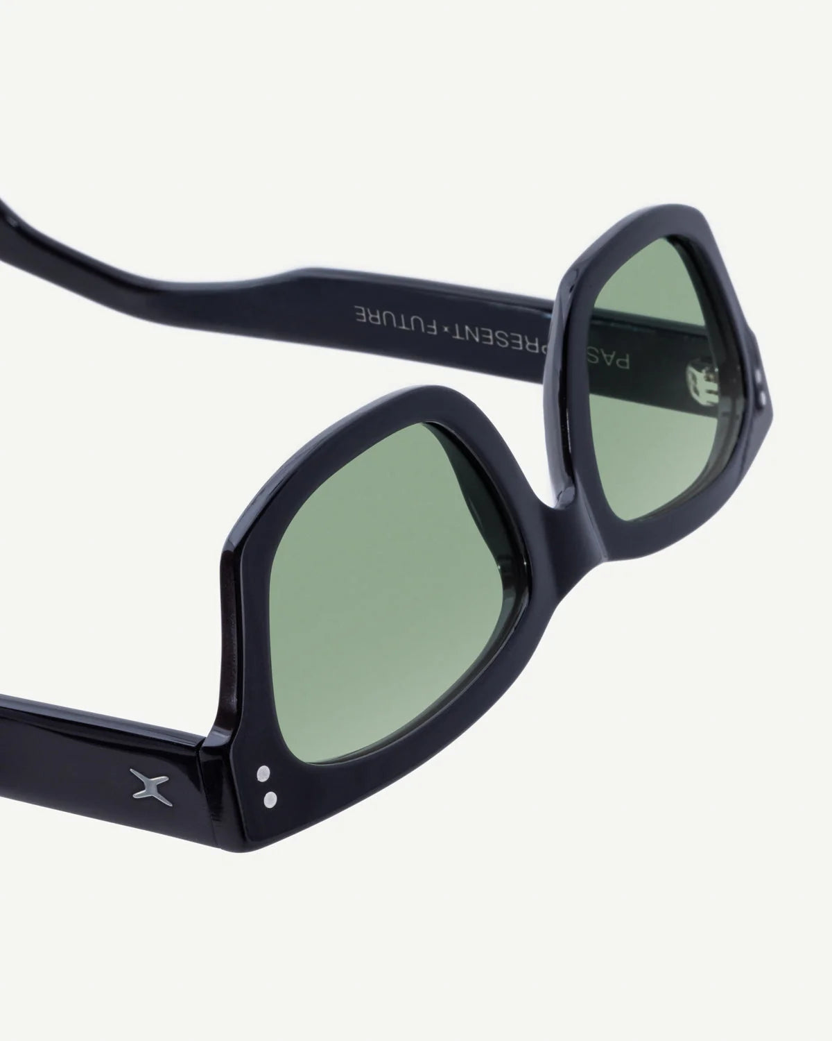 DECADE eyewear MILTON 60s GLOSS BLACK / GREEN
