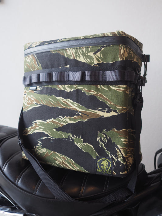 ballistics GEAR&COOLER BOX – L タイガーカモコーデュラ