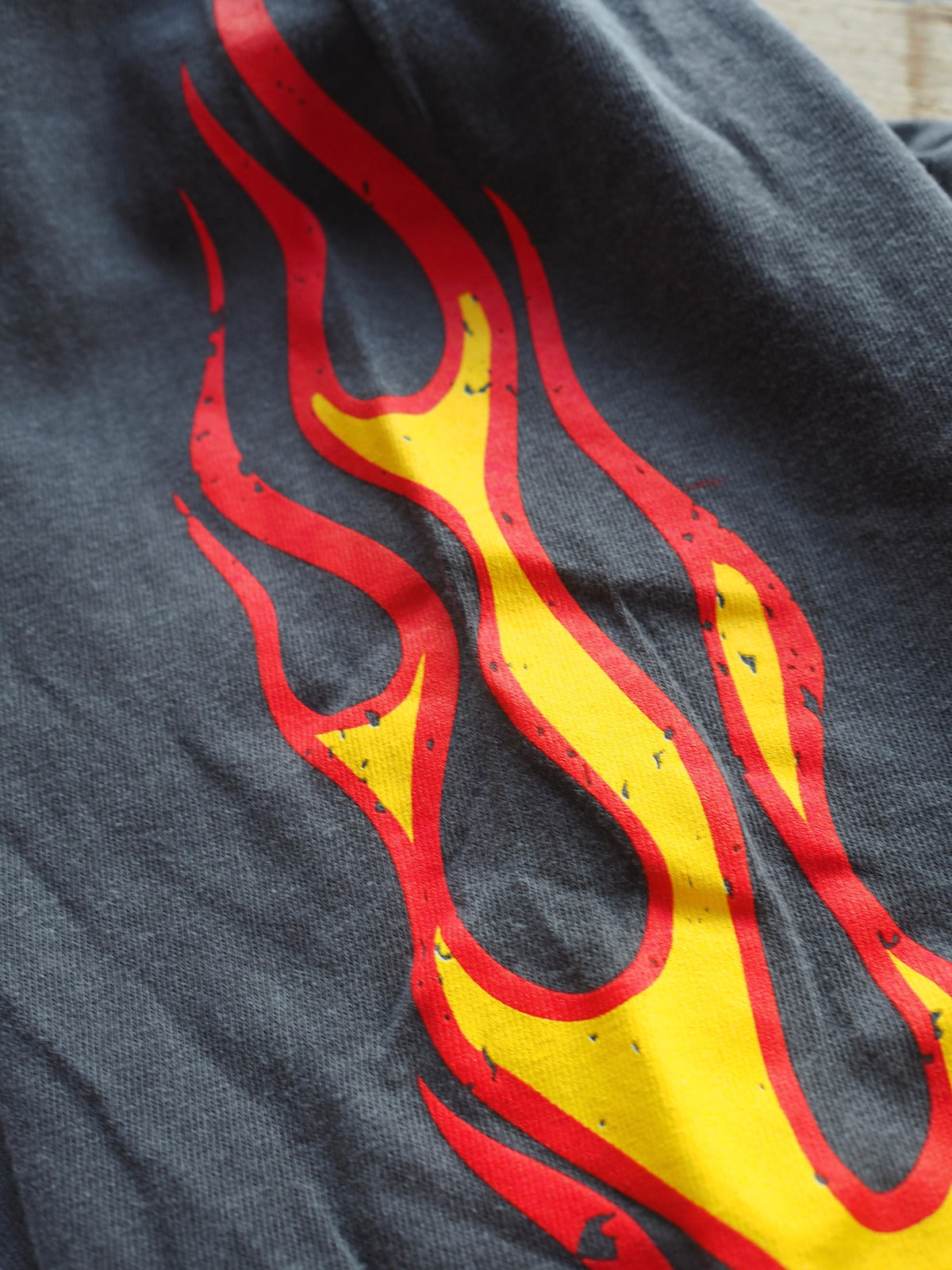 Steels BURN IN LONG SLEEVE