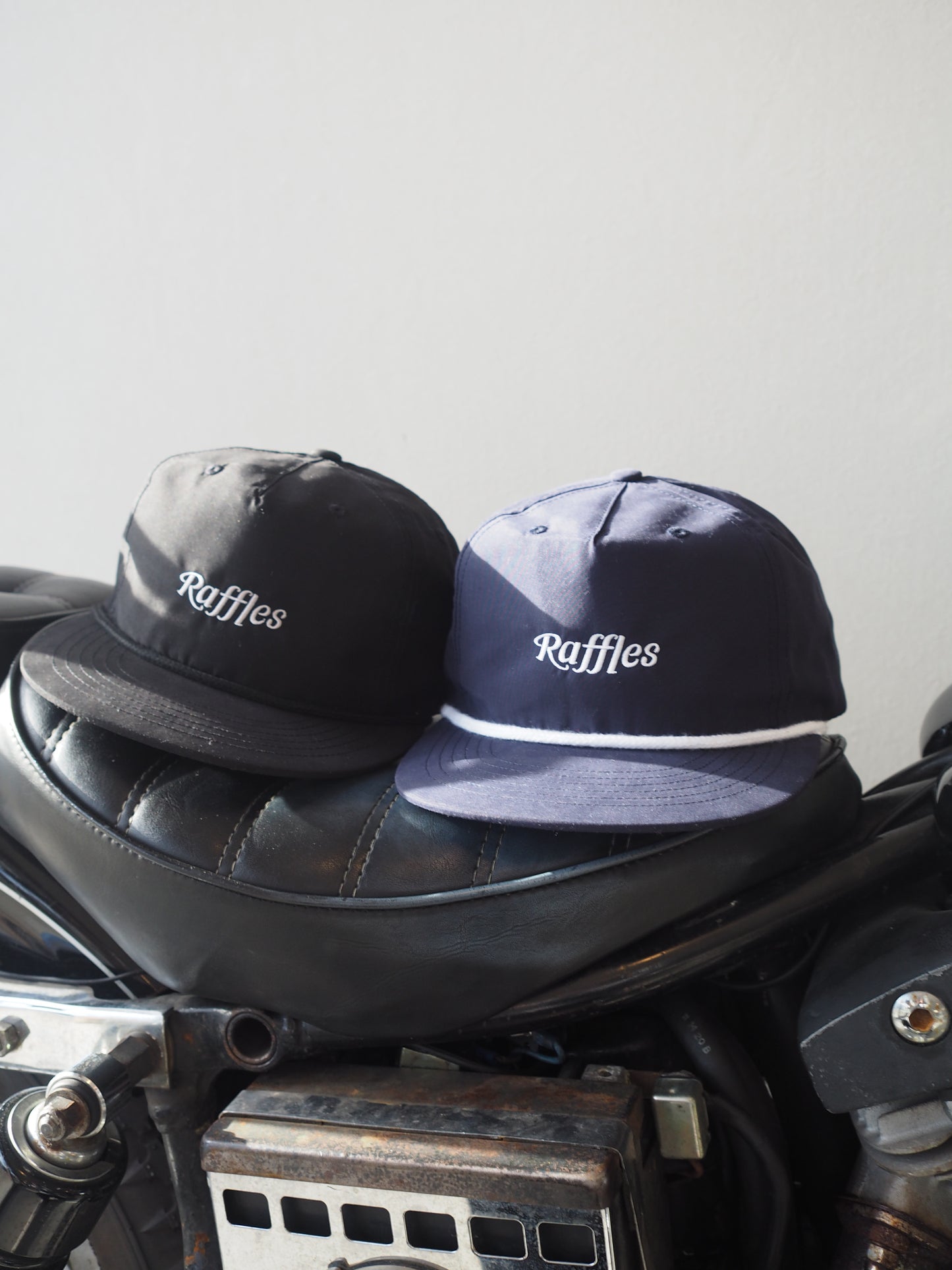 Raffles logo 5panel nylon cap