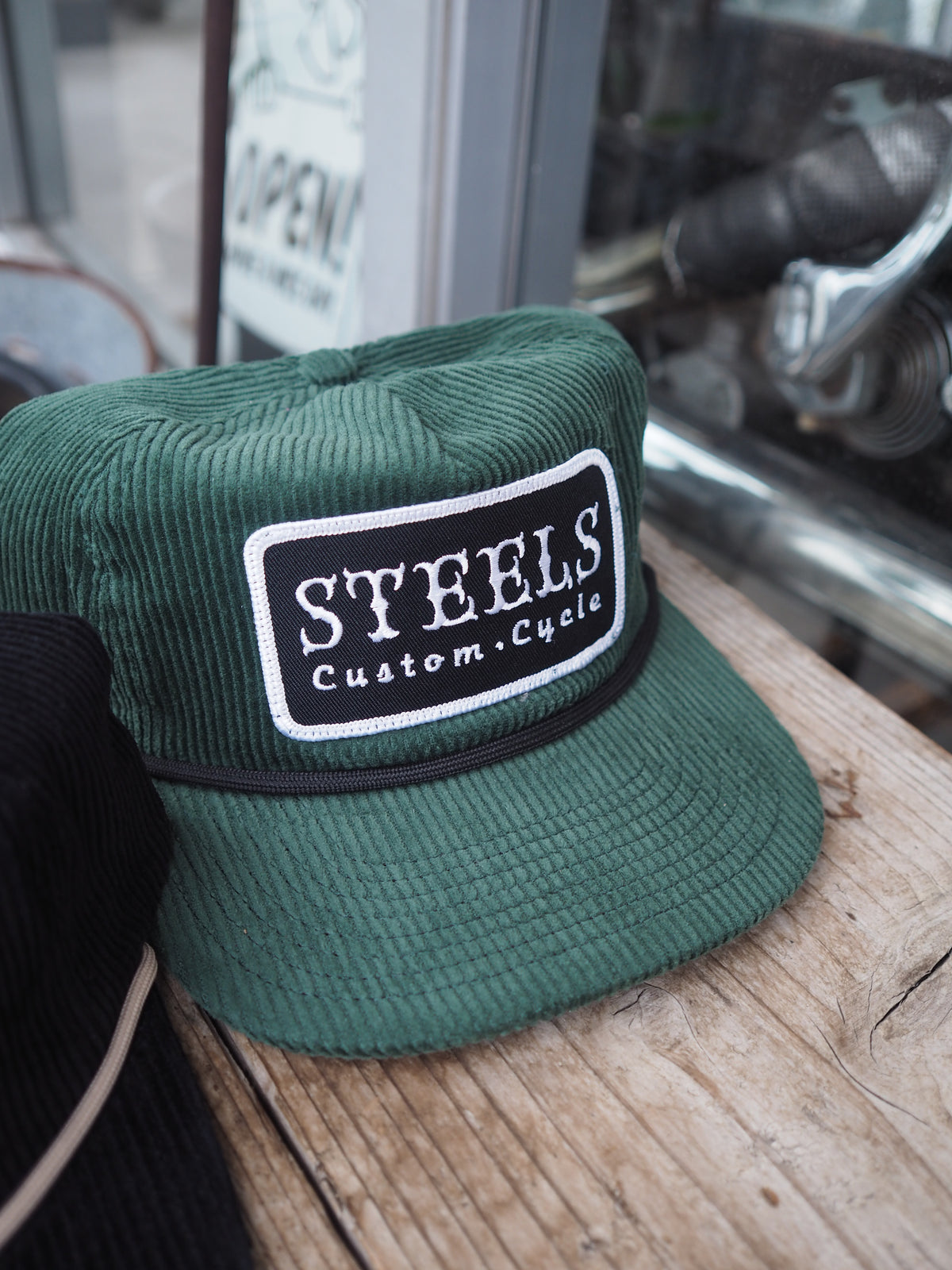 Steels SOLO PATCH HAT CORDUROY