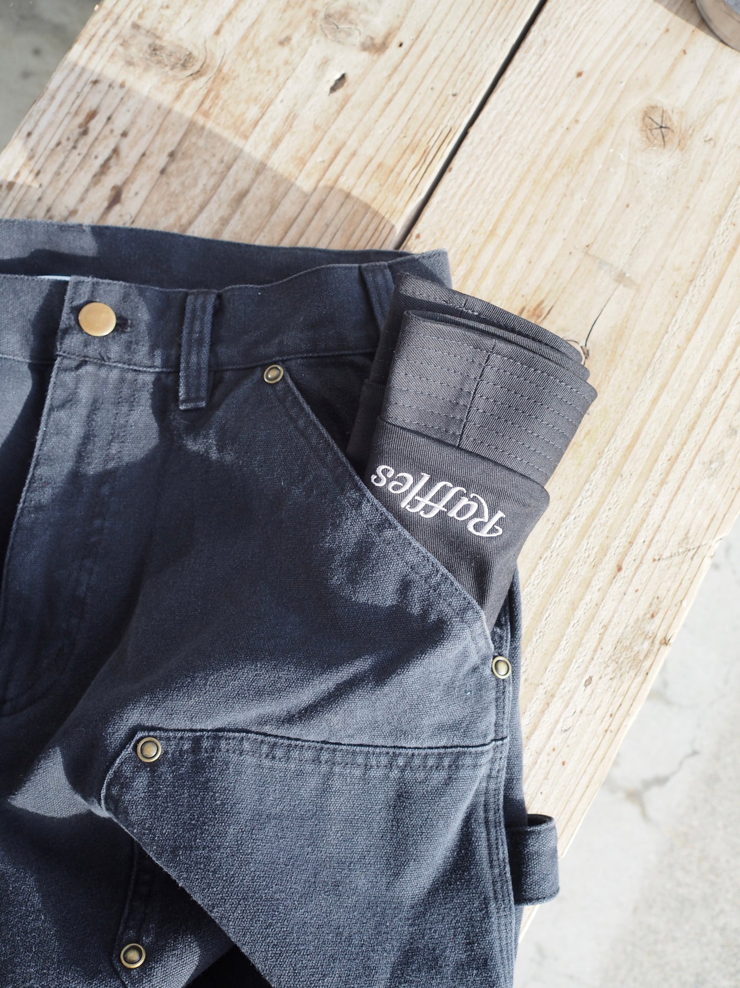 Raffles logo short brim ball hat