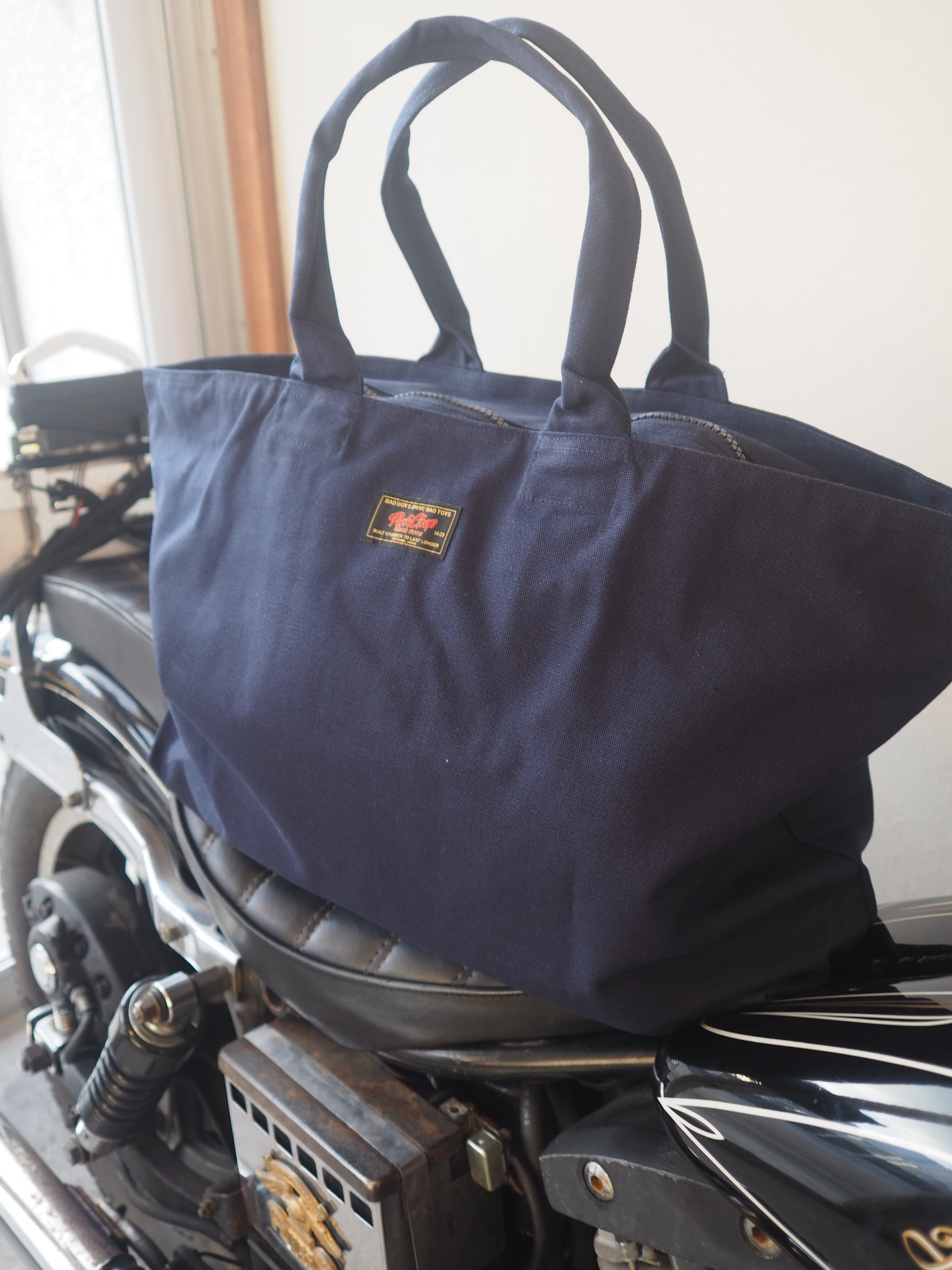PORKCHOP GARAGE SUPPLY CYOW ZIP TOTE BAG ポークチョップガレージ