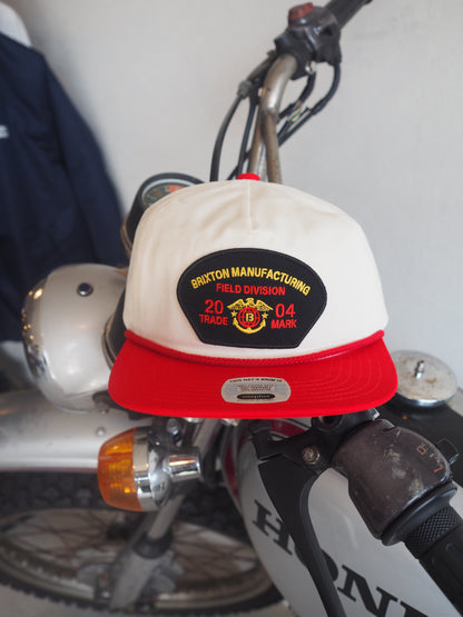 BRIXTON DIVISION NP MP SNAPBACK OFF WHITE/RED ブリクストンディビジョン スナップバックキャップ