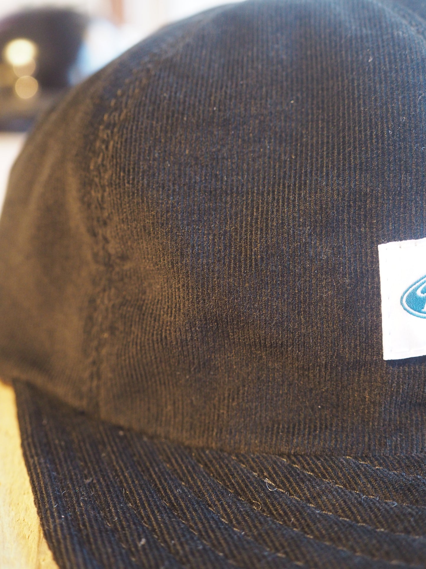 Raffles packable corduroy cap