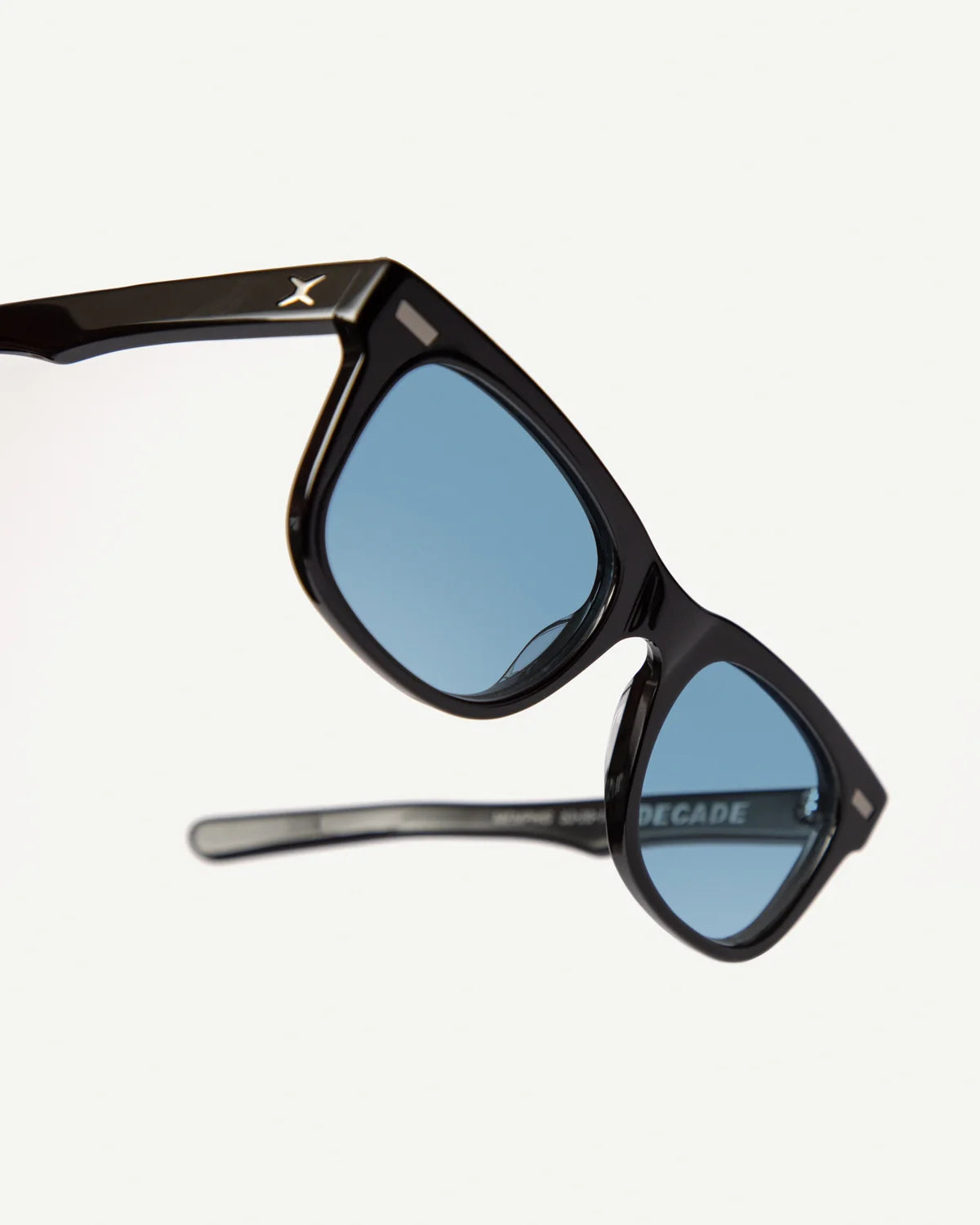 DECADE eyewear MELVIN 80s GLOSS BLACK / BLUE