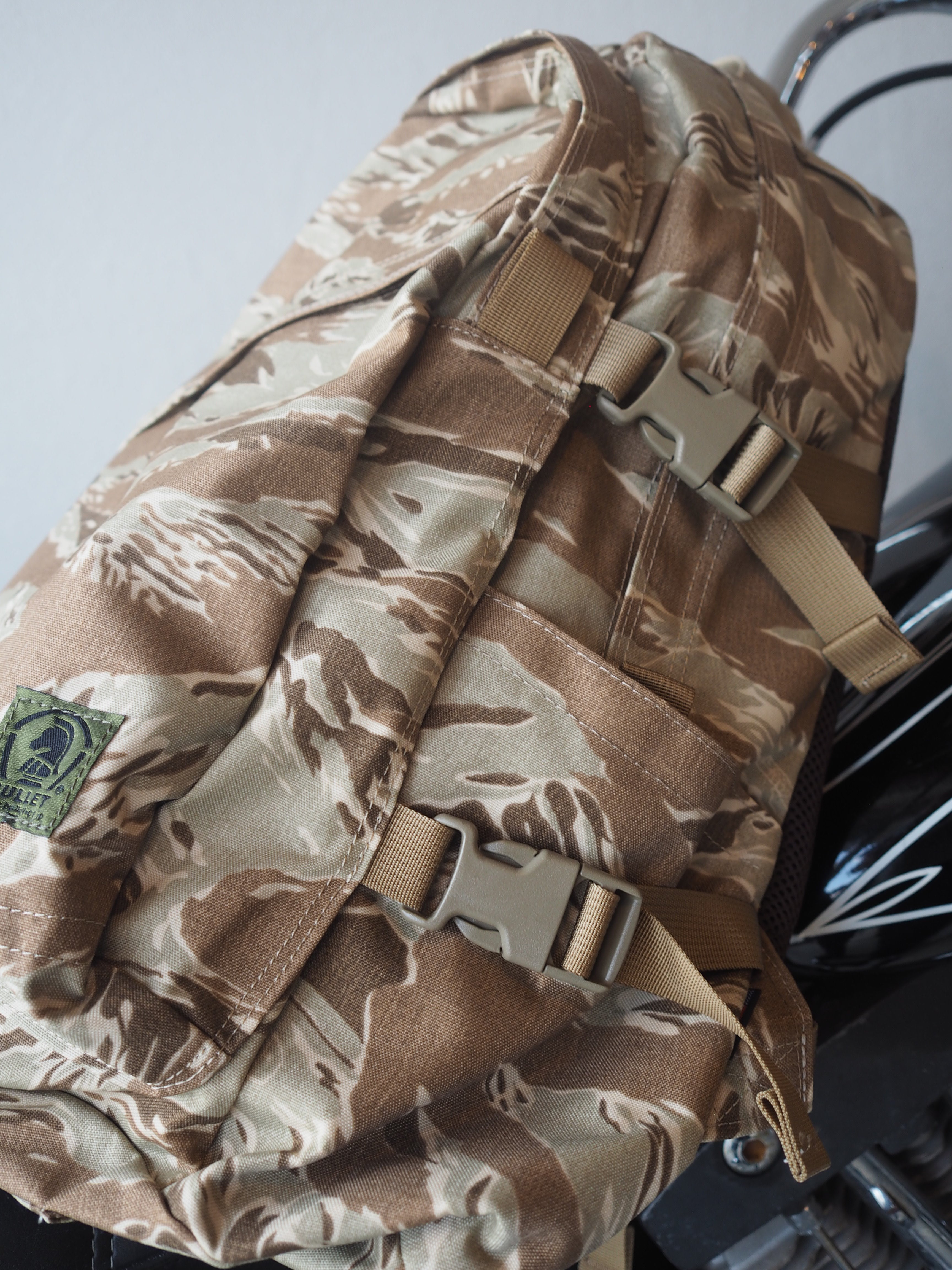 ballistics UTILITY A-3 デザートタイガーストライプ バリスティクス