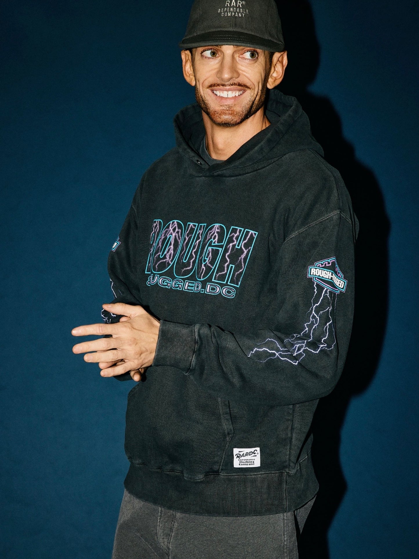 ROUGH AND RUGGED DESIGN HOODIE ラフアンドラゲッド デザインフーディー パーカー