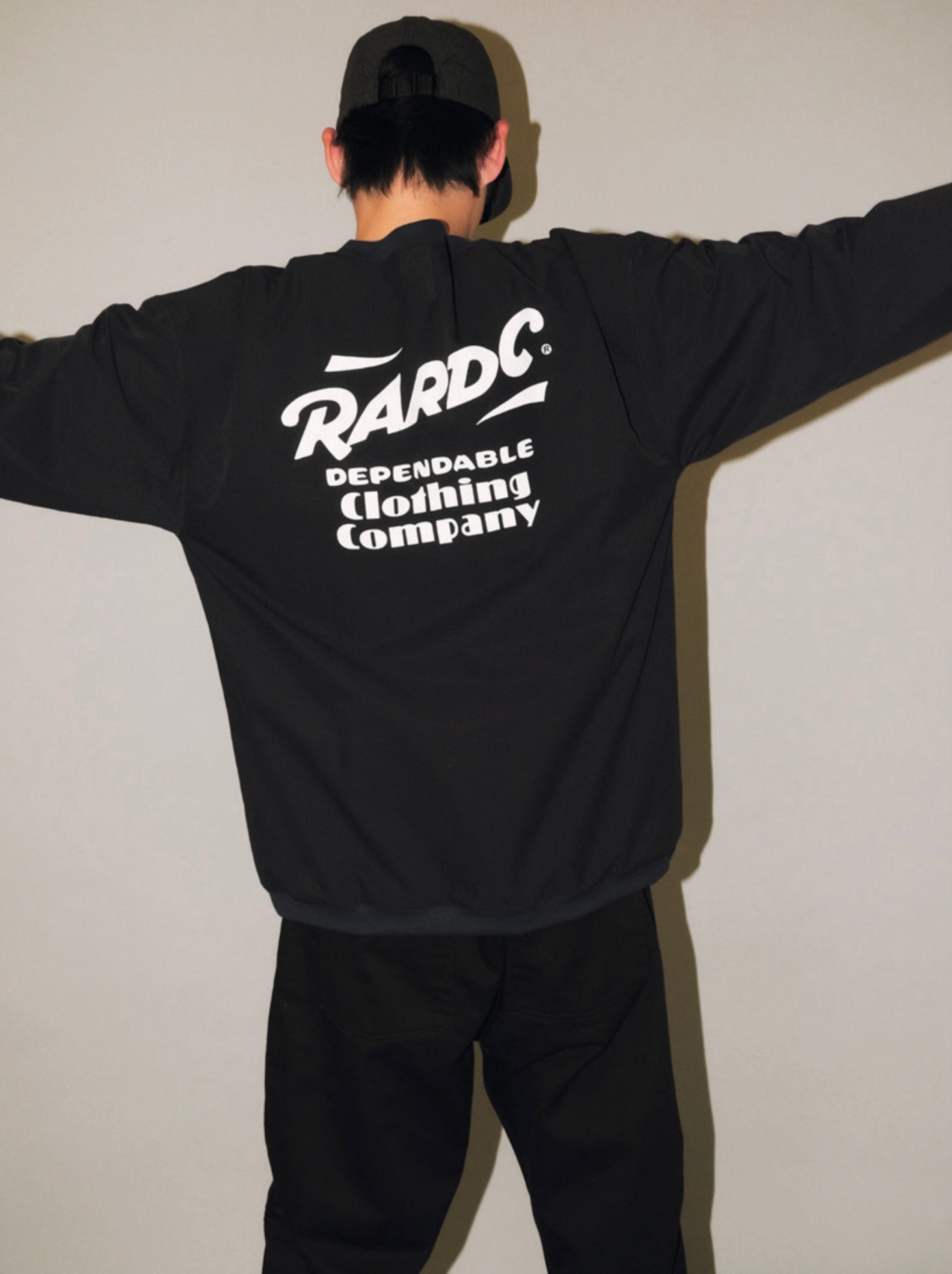 ROUGH AND RUGGED PEAKS ラフアンドラゲッド ピークス プルオーバー